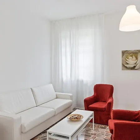 Stadio Romeo Menti Cozy Flat Apartament *